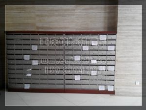 隆鑫第一江岸信报箱