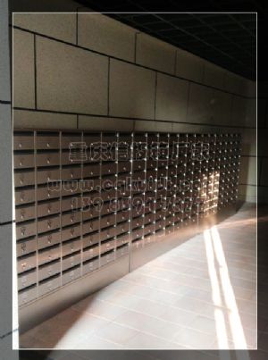 万达华庭信报箱